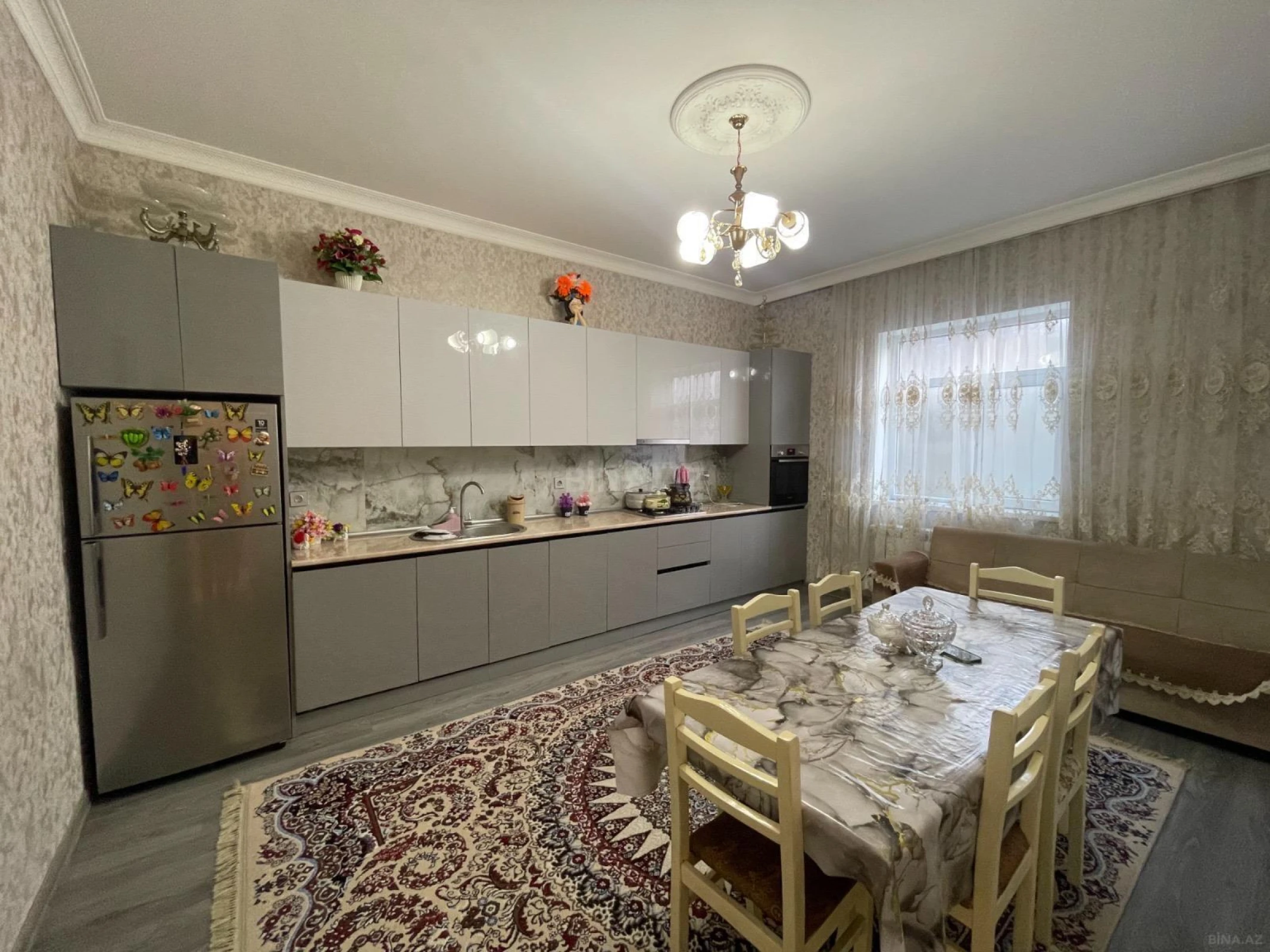 Satılır 7 otaqlı həyət evi 180 m²