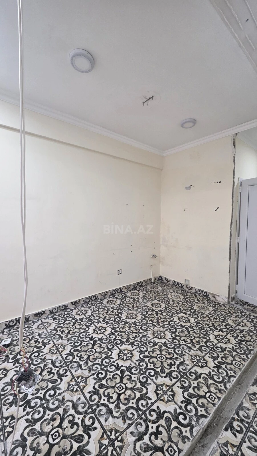 Satılır obyekt 52 m²