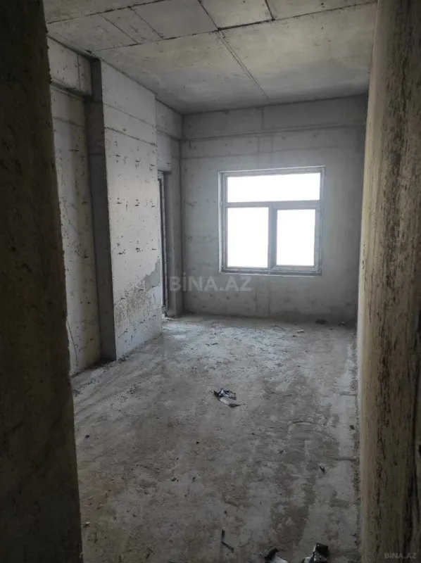 Satılır 3 otaqlı mənzil 158 m²
