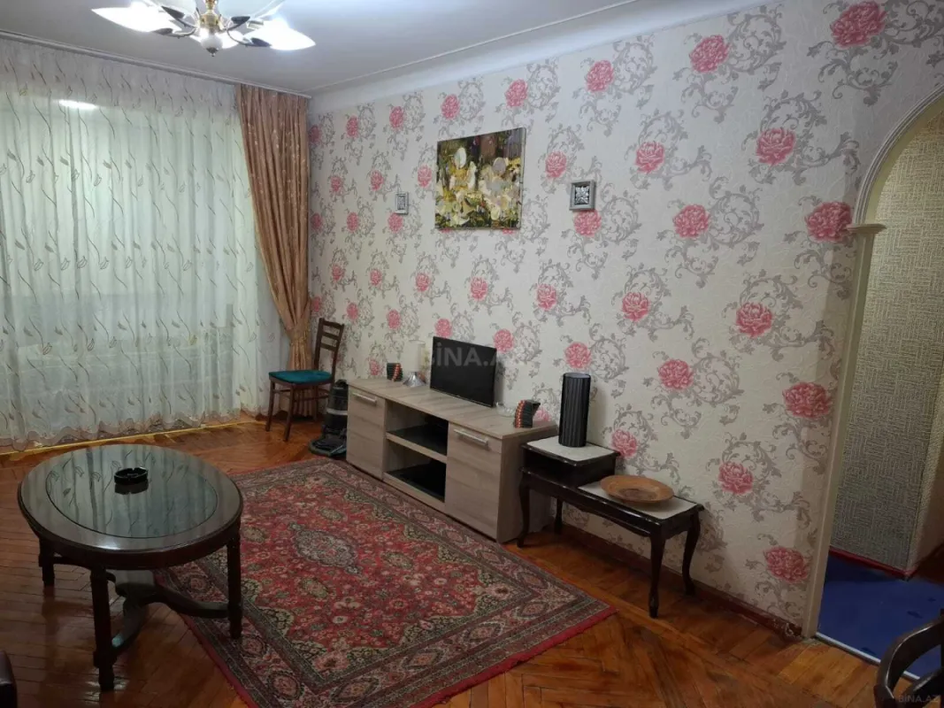Kirayə verilir 1 otaqlı mənzil 50 m²