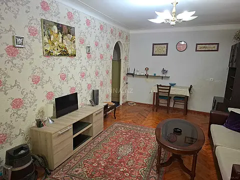 Kirayə verilir 1 otaqlı mənzil 50 m² — Bakı, İnşaatçılar 1 otaq 50.00 m²
