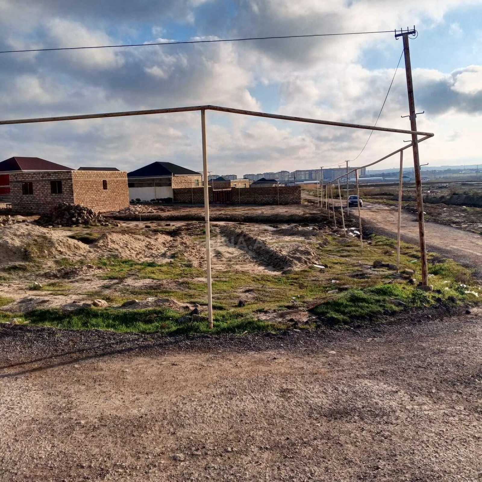 Satılır torpaq sahəsi 12 m²