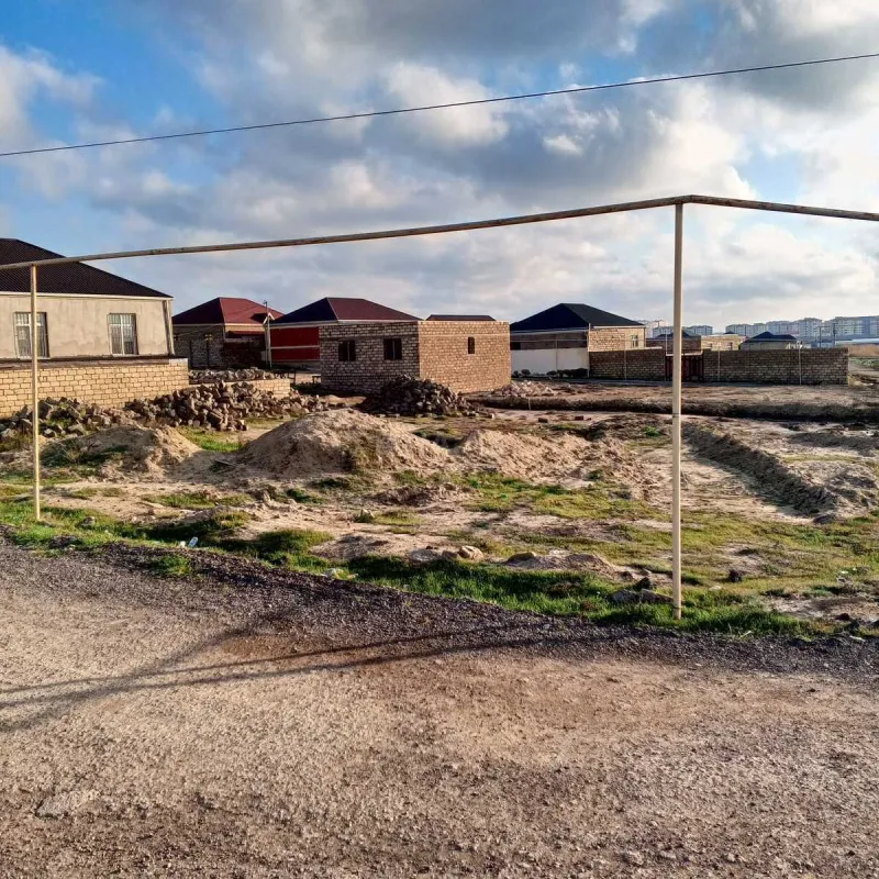 Satılır torpaq sahəsi 12 m²