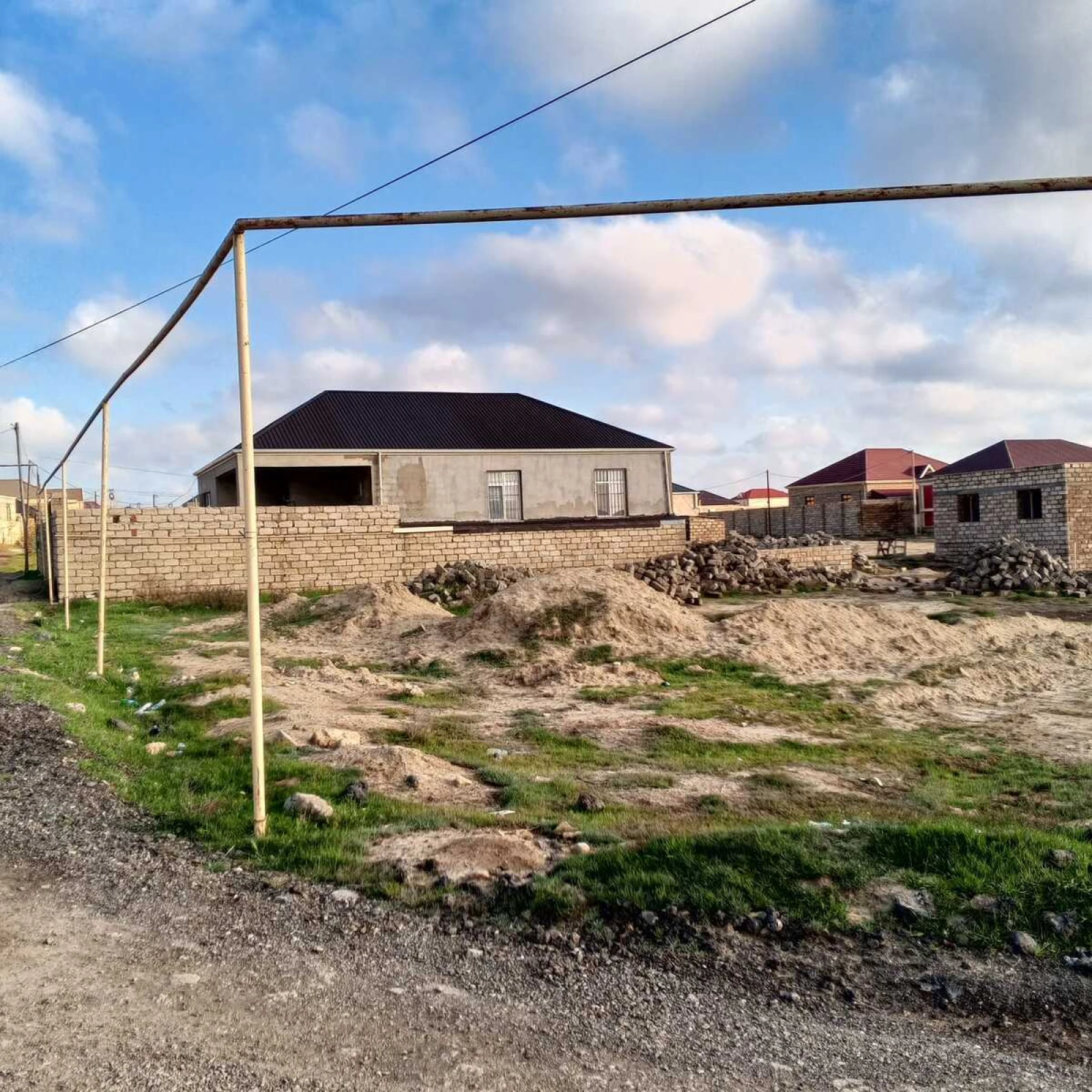 Satılır torpaq sahəsi 12 m²