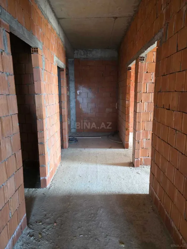 Satılır 3 otaqlı mənzil 113 m²