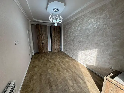 Satılır 2 otaqlı mənzil 69 m²