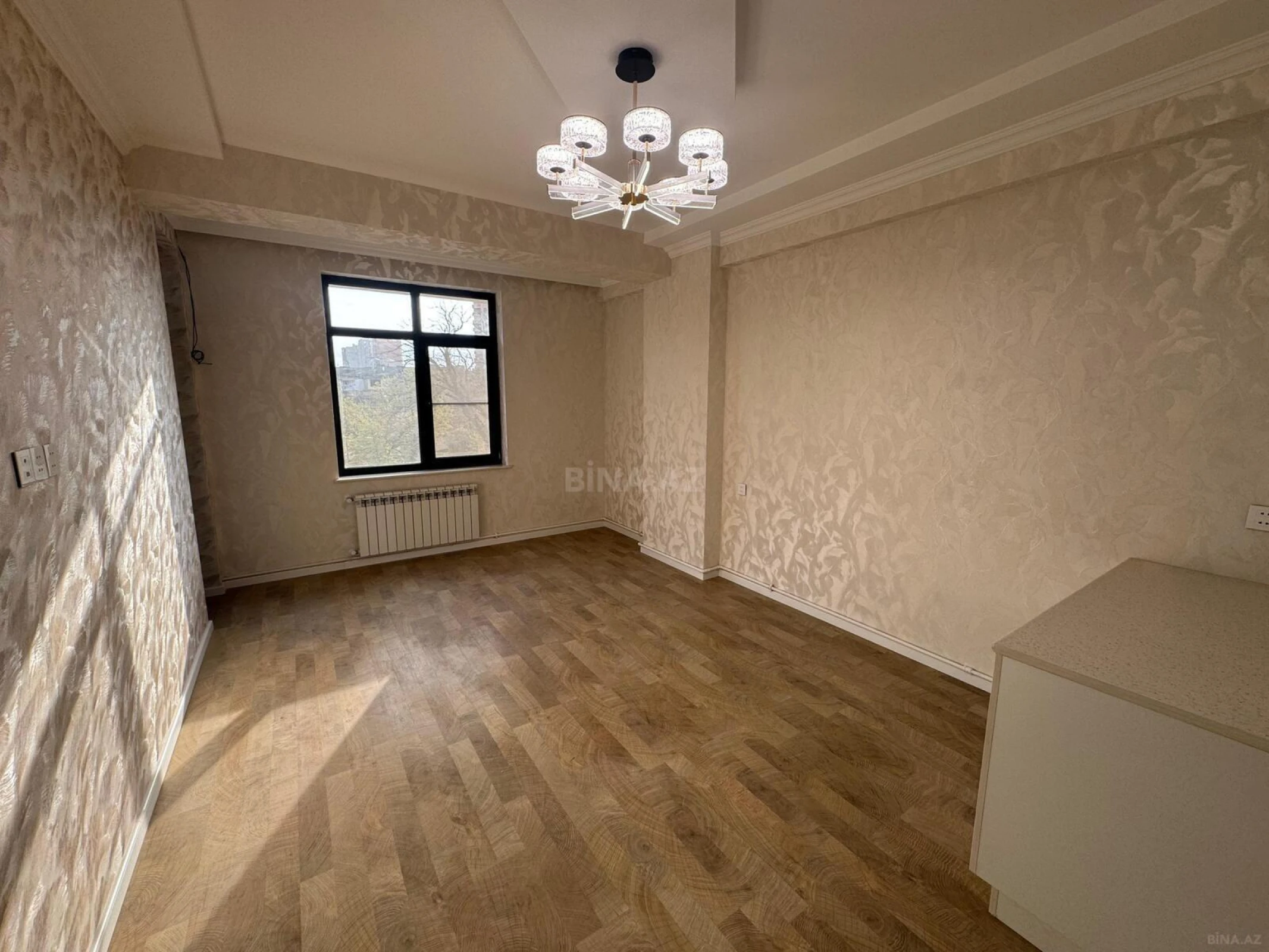Satılır 2 otaqlı mənzil 69 m²