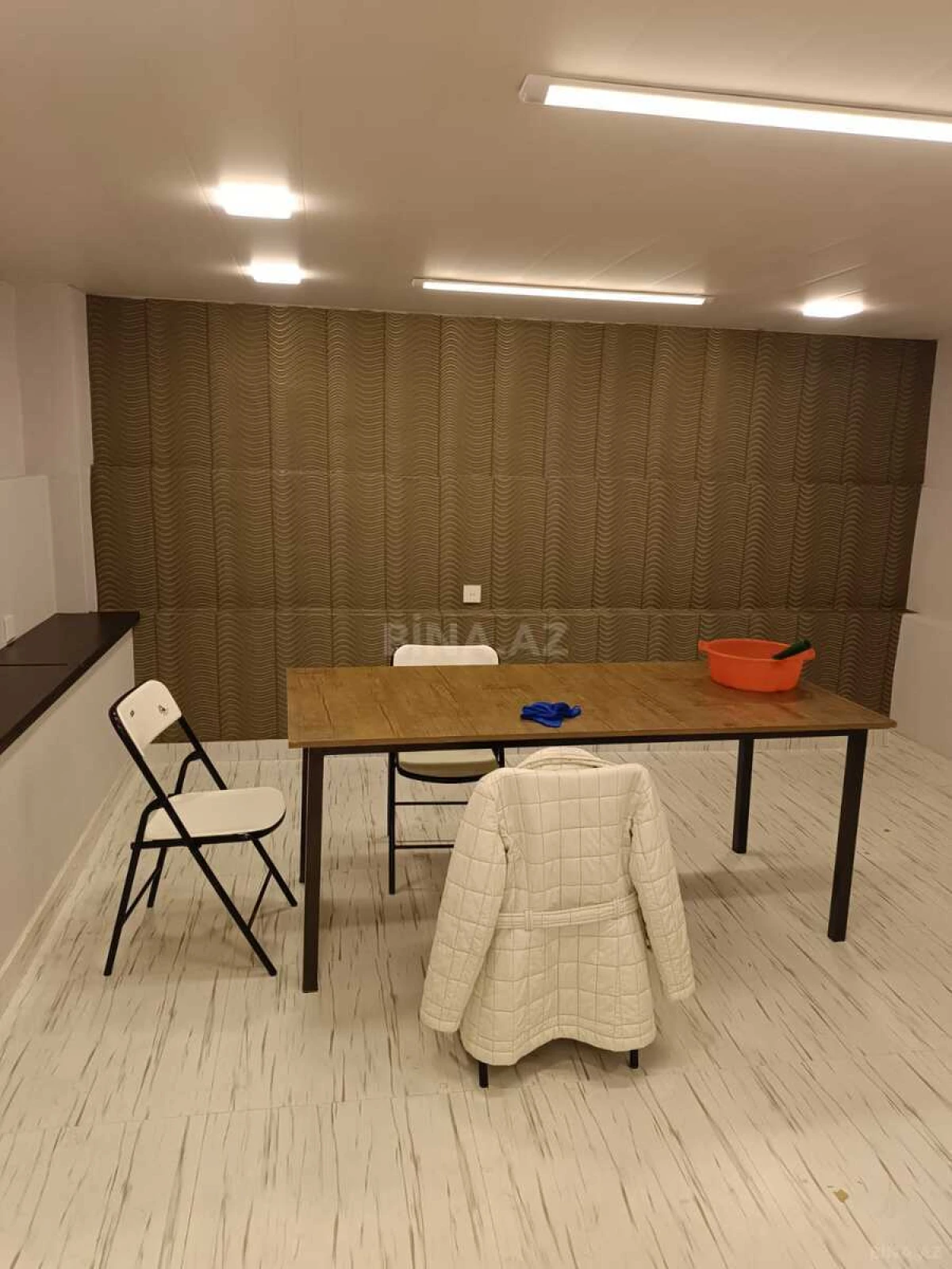 Satılır obyekt 38.4 m²