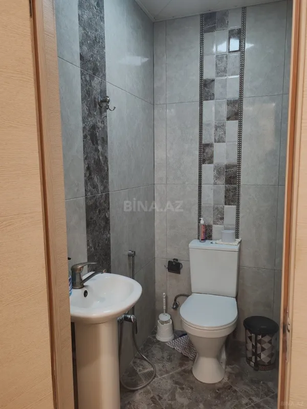 Kirayə verilir 2 otaqlı mənzil 75 m²