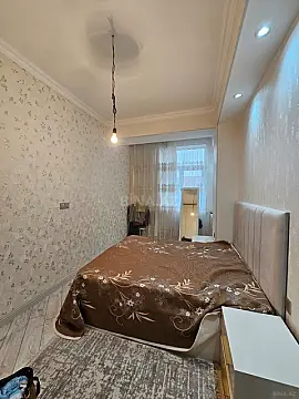 Satılır 3 otaqlı mənzil 78 m²