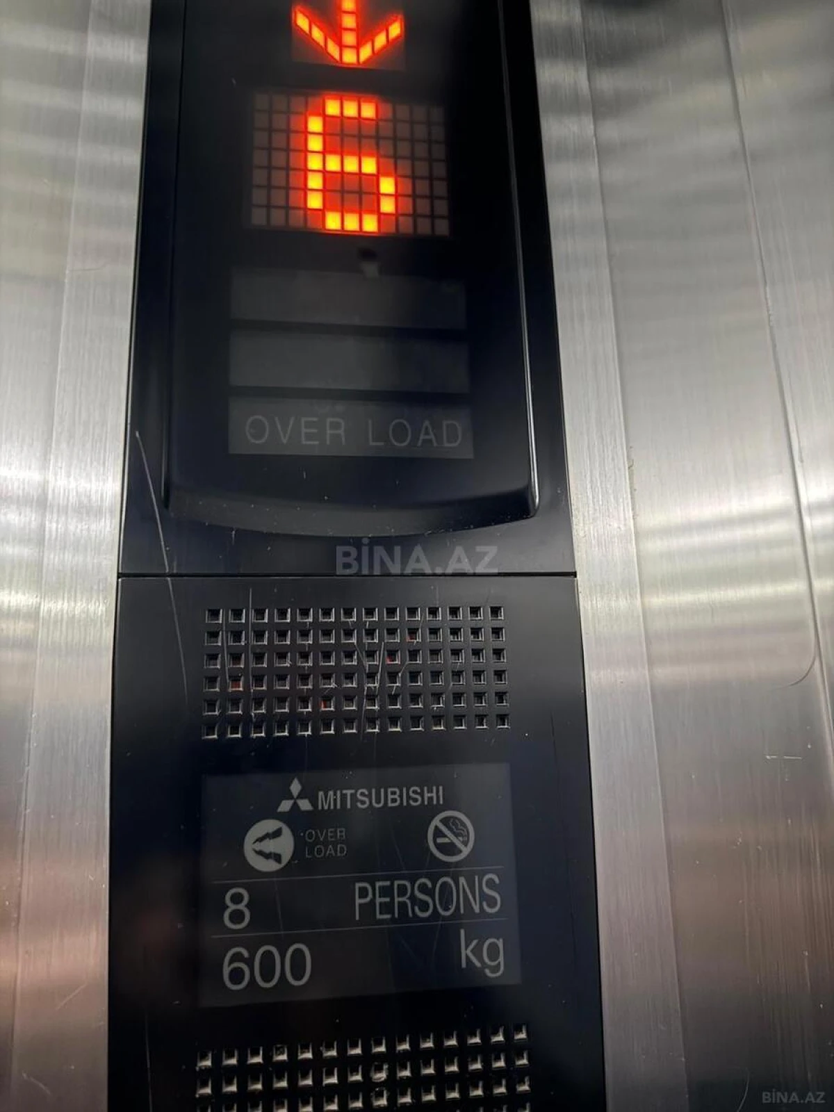 Satılır 3 otaqlı mənzil 165 m²