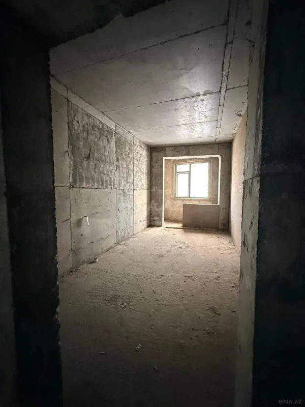 Satılır 3 otaqlı mənzil 165 m²