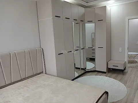 Kirayə verilir 2 otaqlı mənzil 70 m²