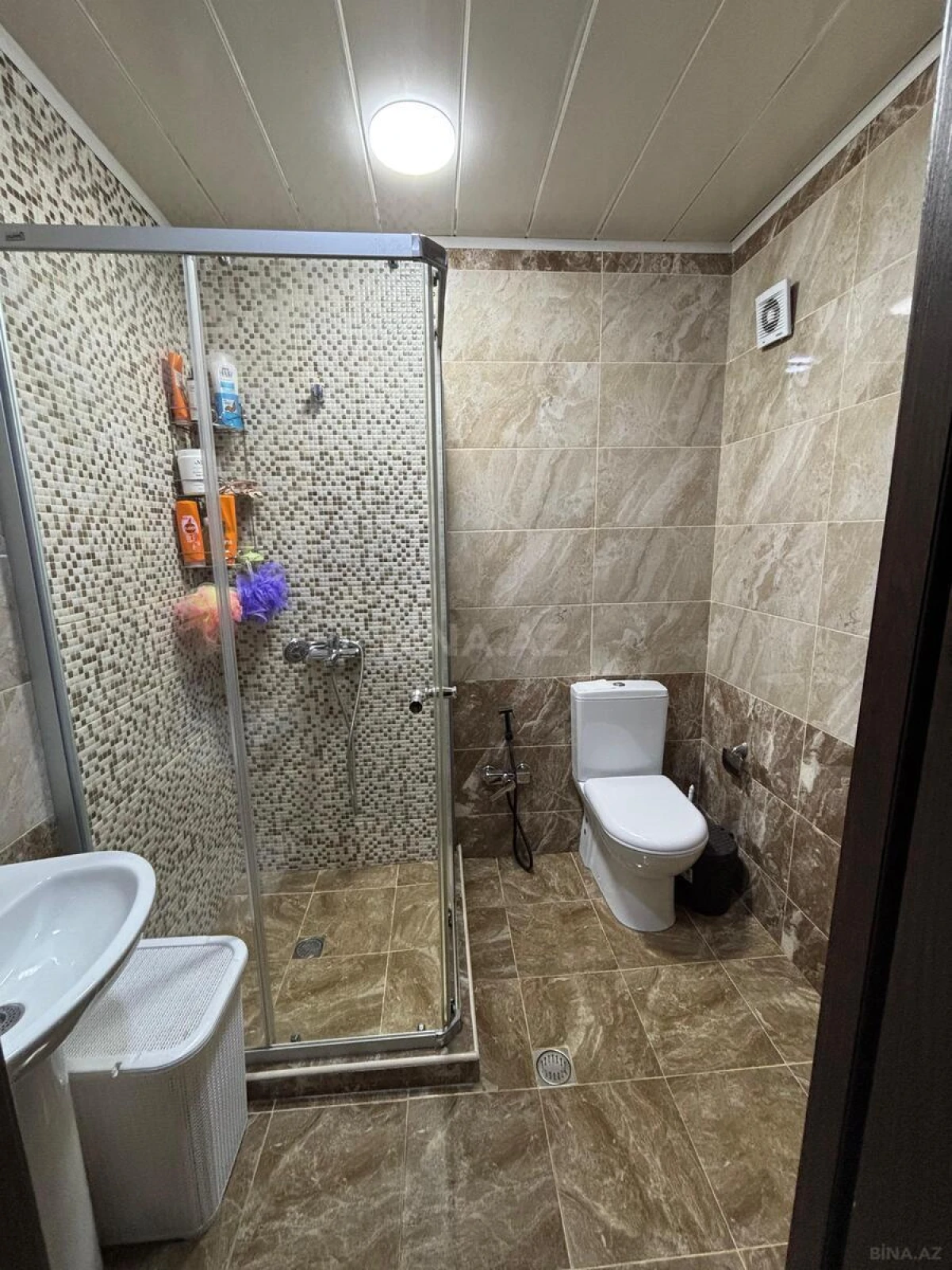 Satılır 2 otaqlı mənzil 61 m²