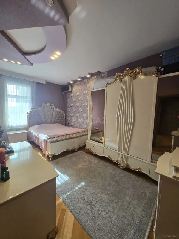 Satılır 3 otaqlı mənzil 108 m²