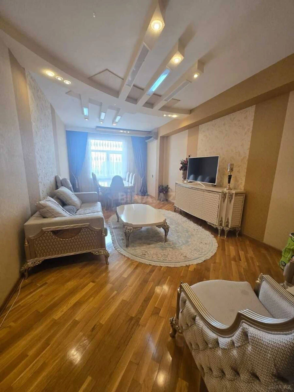 Satılır 3 otaqlı mənzil 108 m²