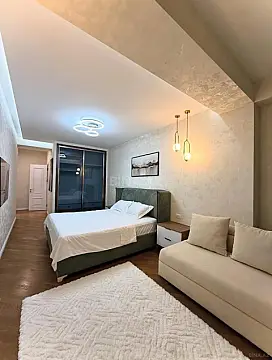 Kirayə verilir 3 otaqlı mənzil 145 m²