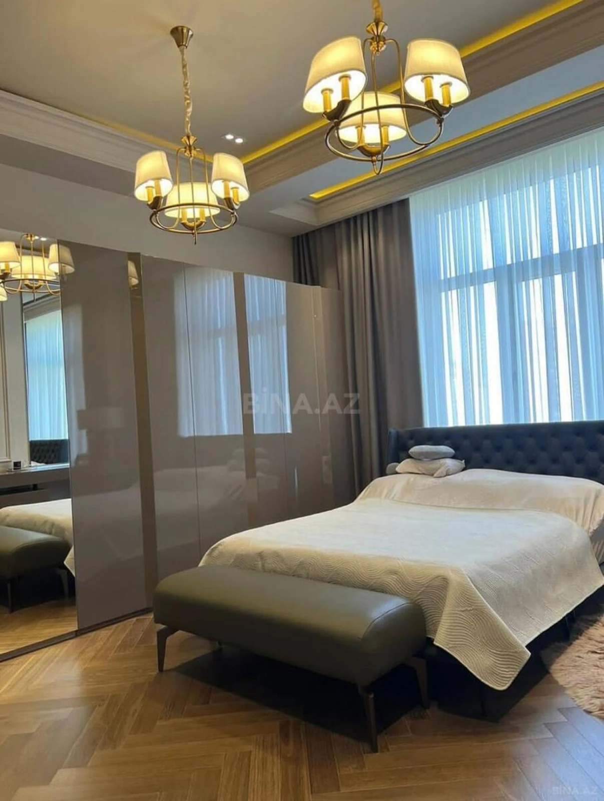 Kirayə verilir 3 otaqlı mənzil 145 m²