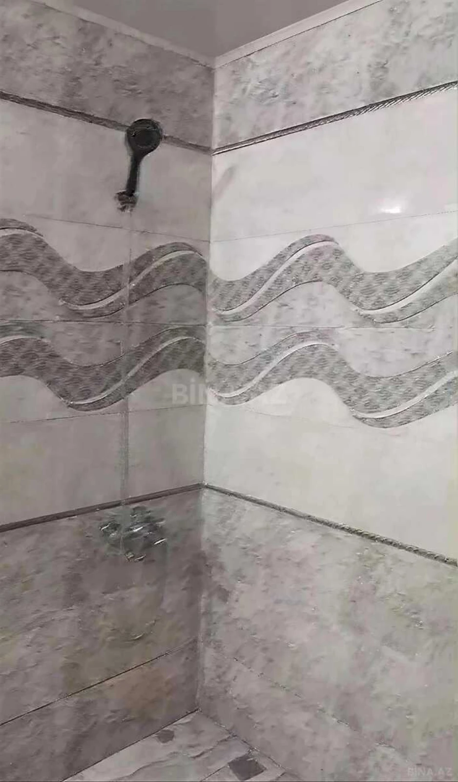 Satılır 6 otaqlı həyət evi 130 m²