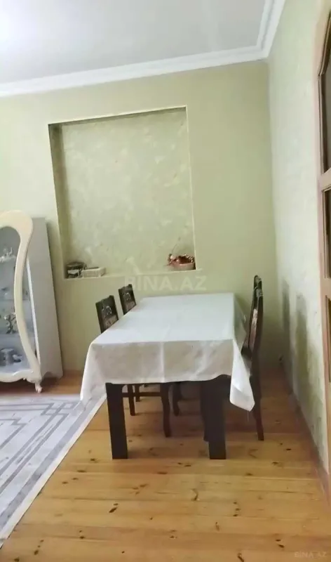 Satılır 6 otaqlı həyət evi 130 m²
