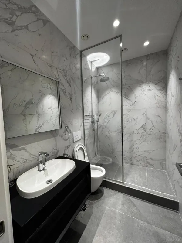 Kirayə verilir 3 otaqlı mənzil 100 m²