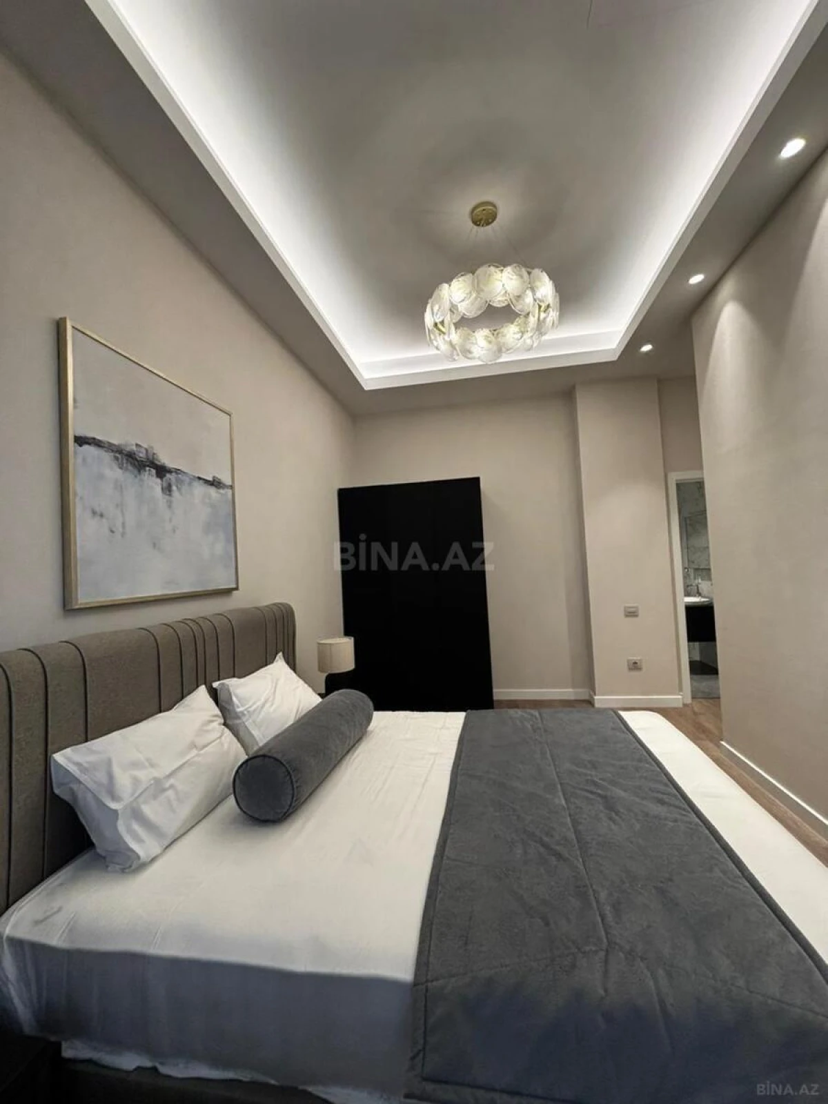 Kirayə verilir 3 otaqlı mənzil 100 m²