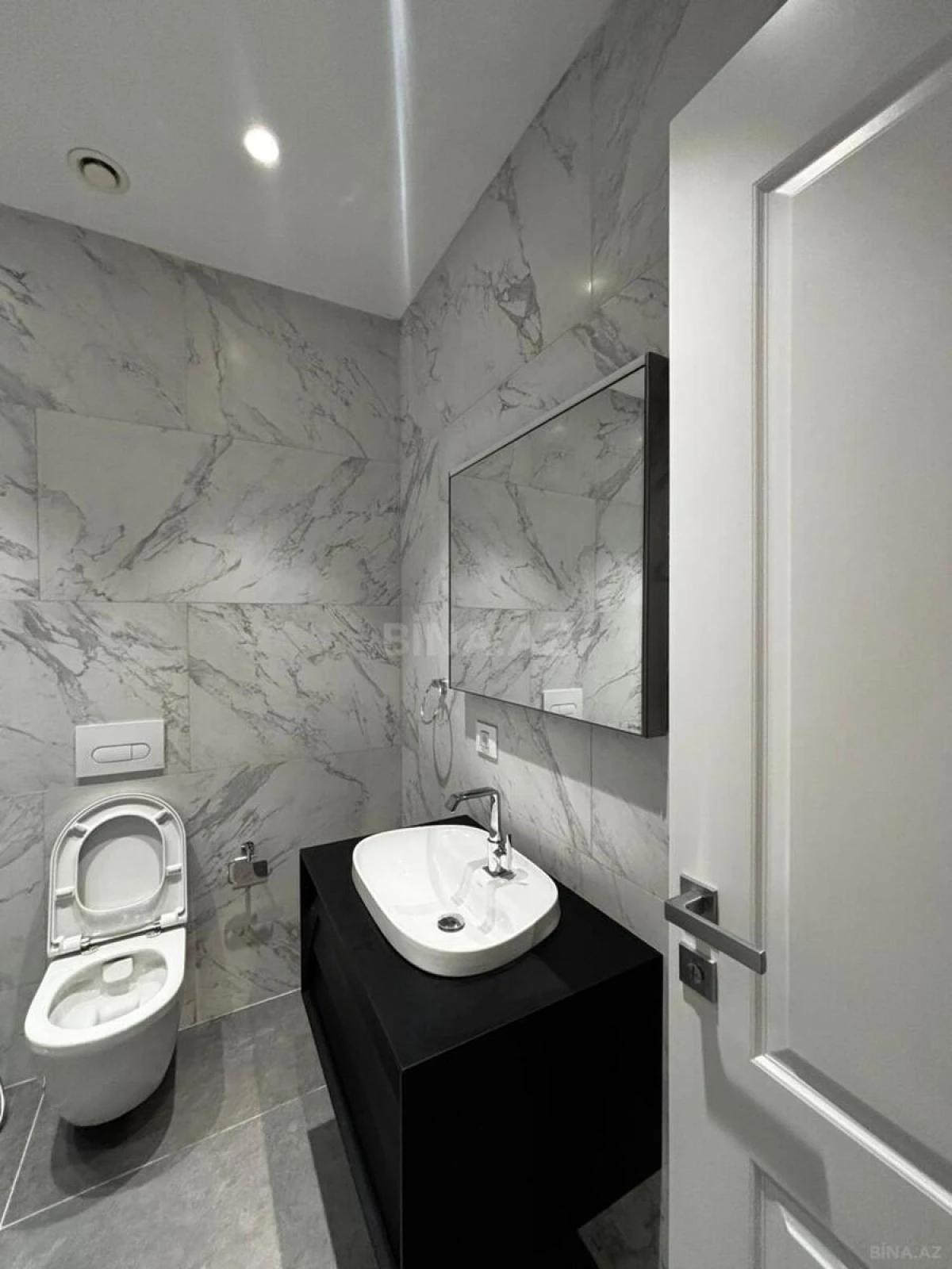 Kirayə verilir 3 otaqlı mənzil 100 m²