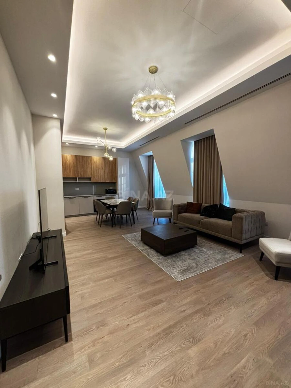 Kirayə verilir 3 otaqlı mənzil 100 m²