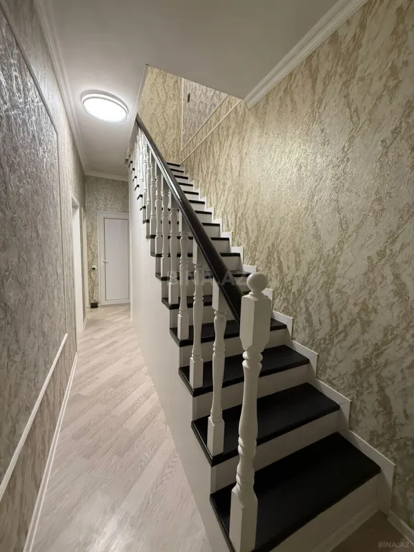 Satılır 4 otaqlı həyət evi 110 m²