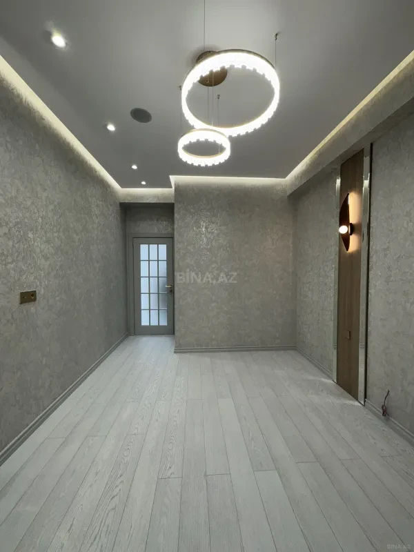 Satılır 2 otaqlı mənzil 55 m²