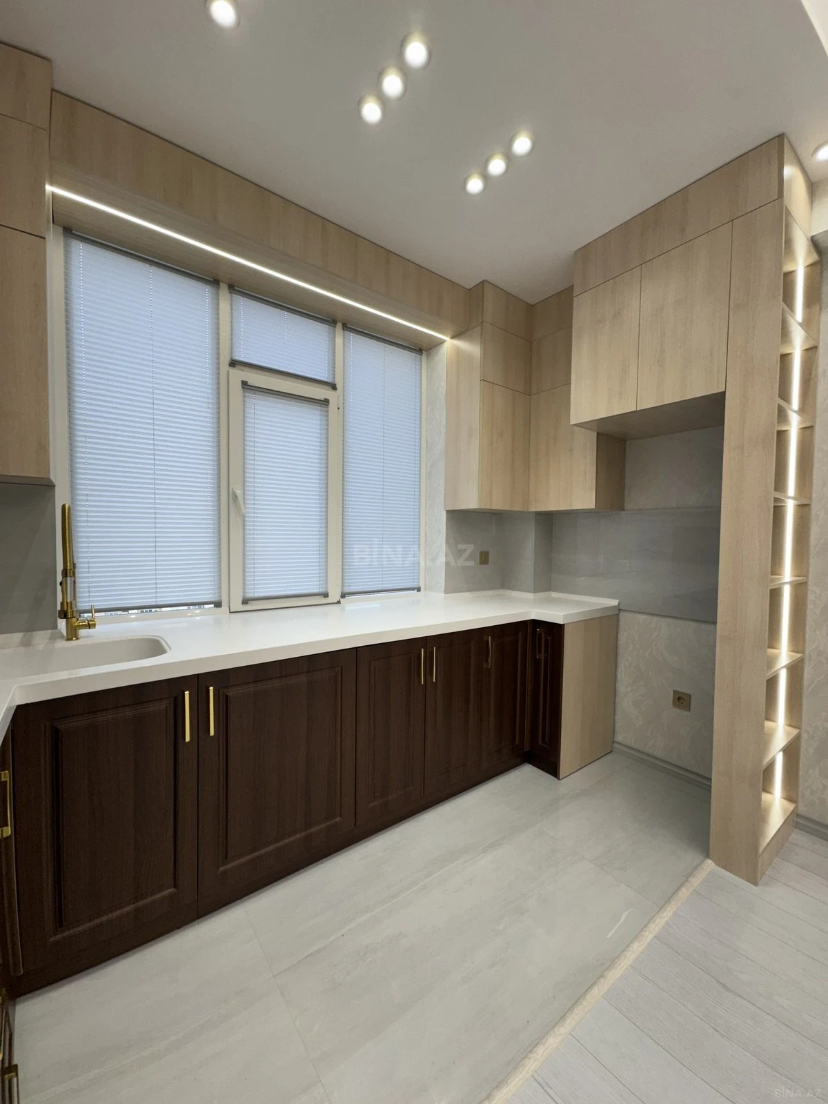 Satılır 2 otaqlı mənzil 55 m²