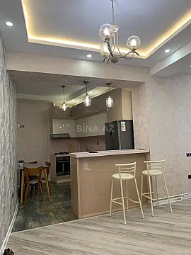 Kirayə verilir 3 otaqlı mənzil 120 m² — Bakı, Nizami 3 otaq 120.00 m²