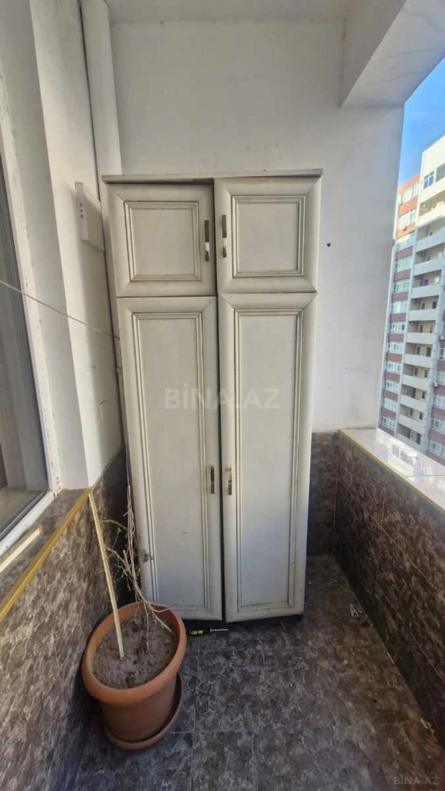 Kirayə verilir 2 otaqlı mənzil 75 m²
