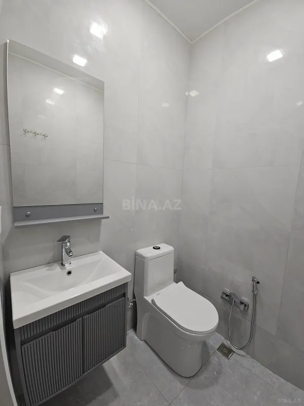 Satılır 3 otaqlı mənzil 125 m²