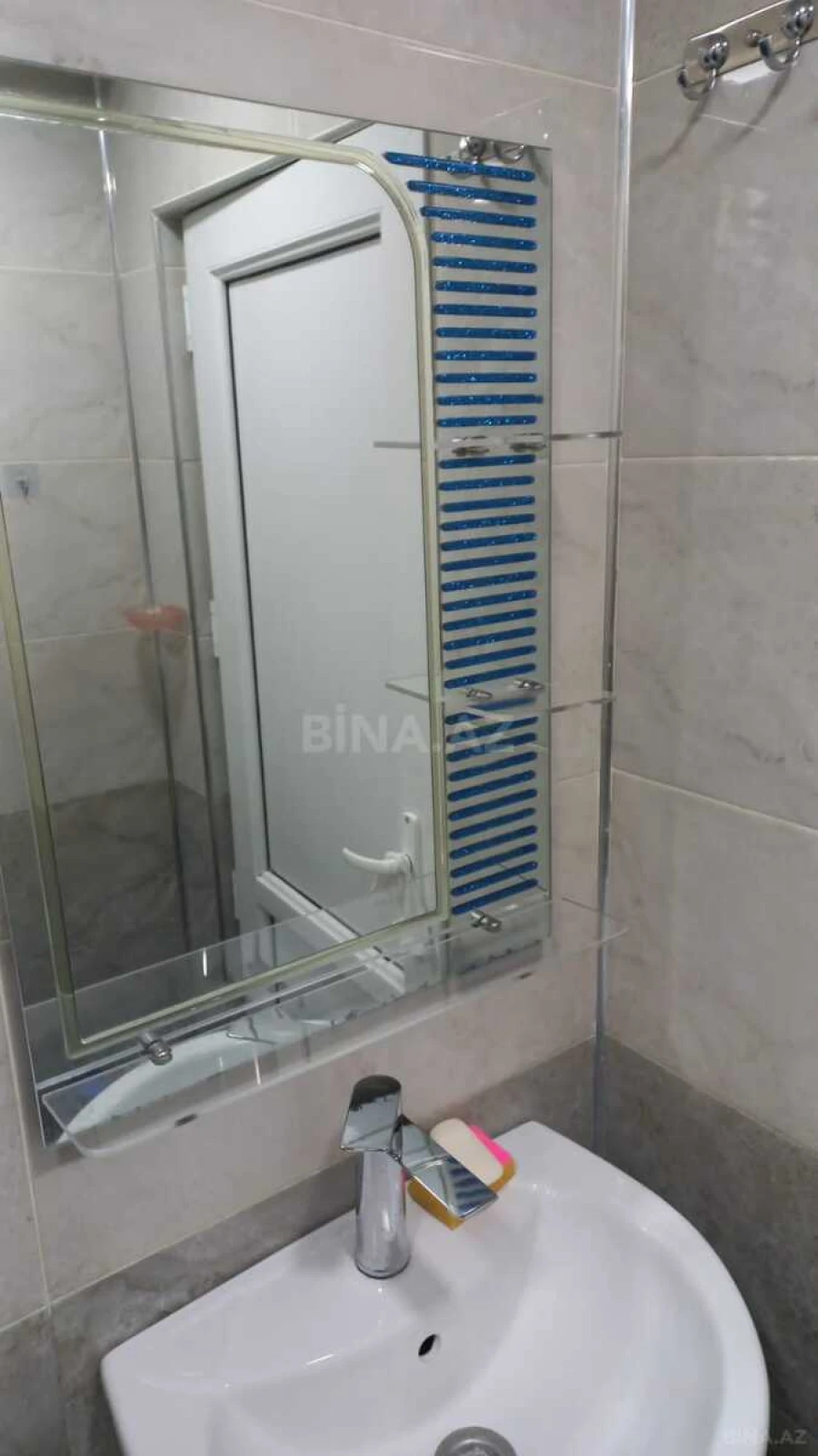 Kirayə verilir 2 otaqlı mənzil 35 m²