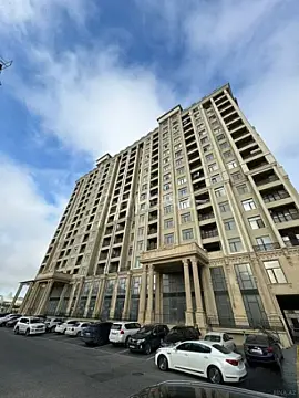 Satılır 4 otaqlı mənzil 179 m² — Bakı, Xətai 4 otaq 179.00 m²