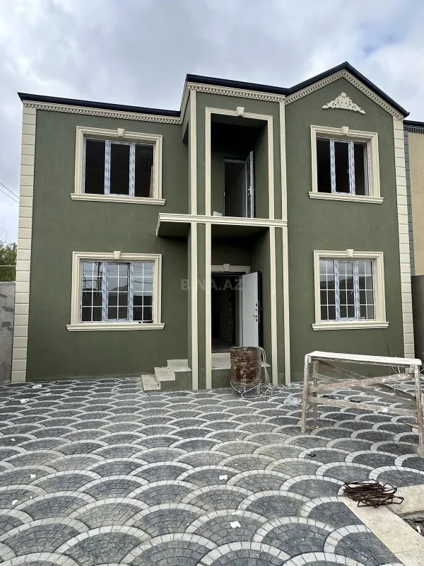 Satılır 4 otaqlı həyət evi 145 m²