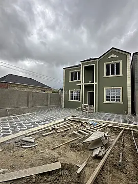 Satılır 4 otaqlı həyət evi 145 m²