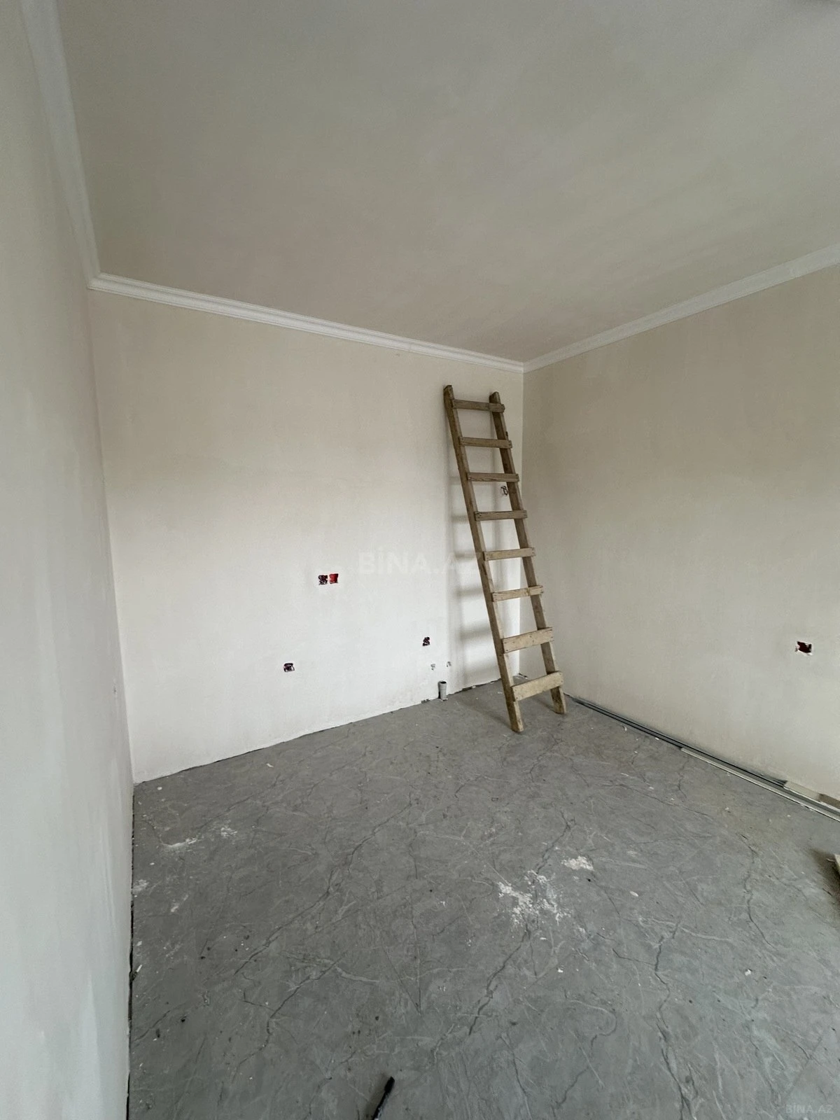 Satılır 4 otaqlı həyət evi 145 m²