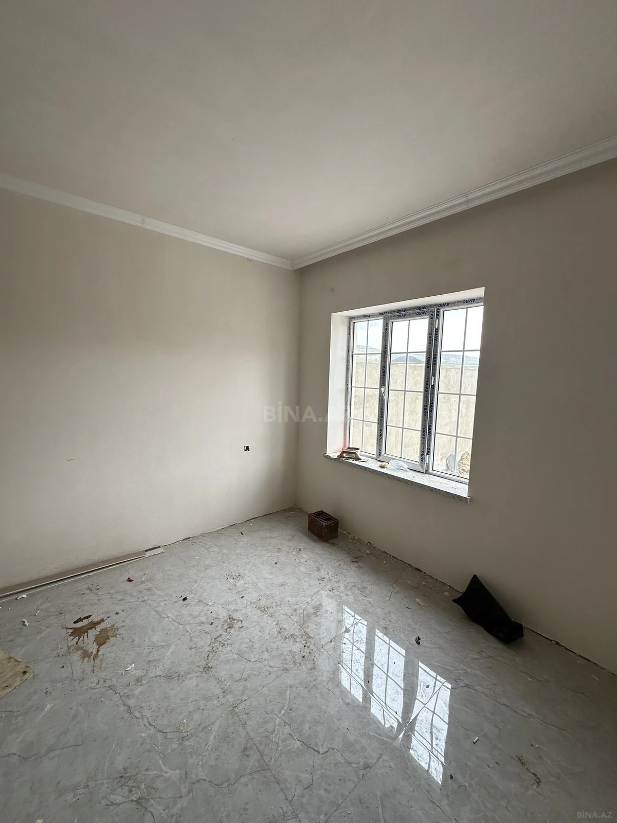 Satılır 4 otaqlı həyət evi 145 m²