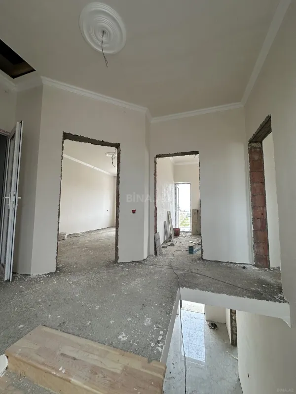 Satılır 4 otaqlı həyət evi 145 m²