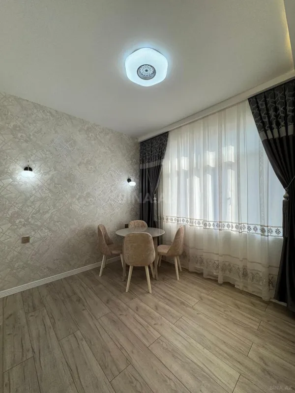 Satılır 2 otaqlı mənzil 85 m²