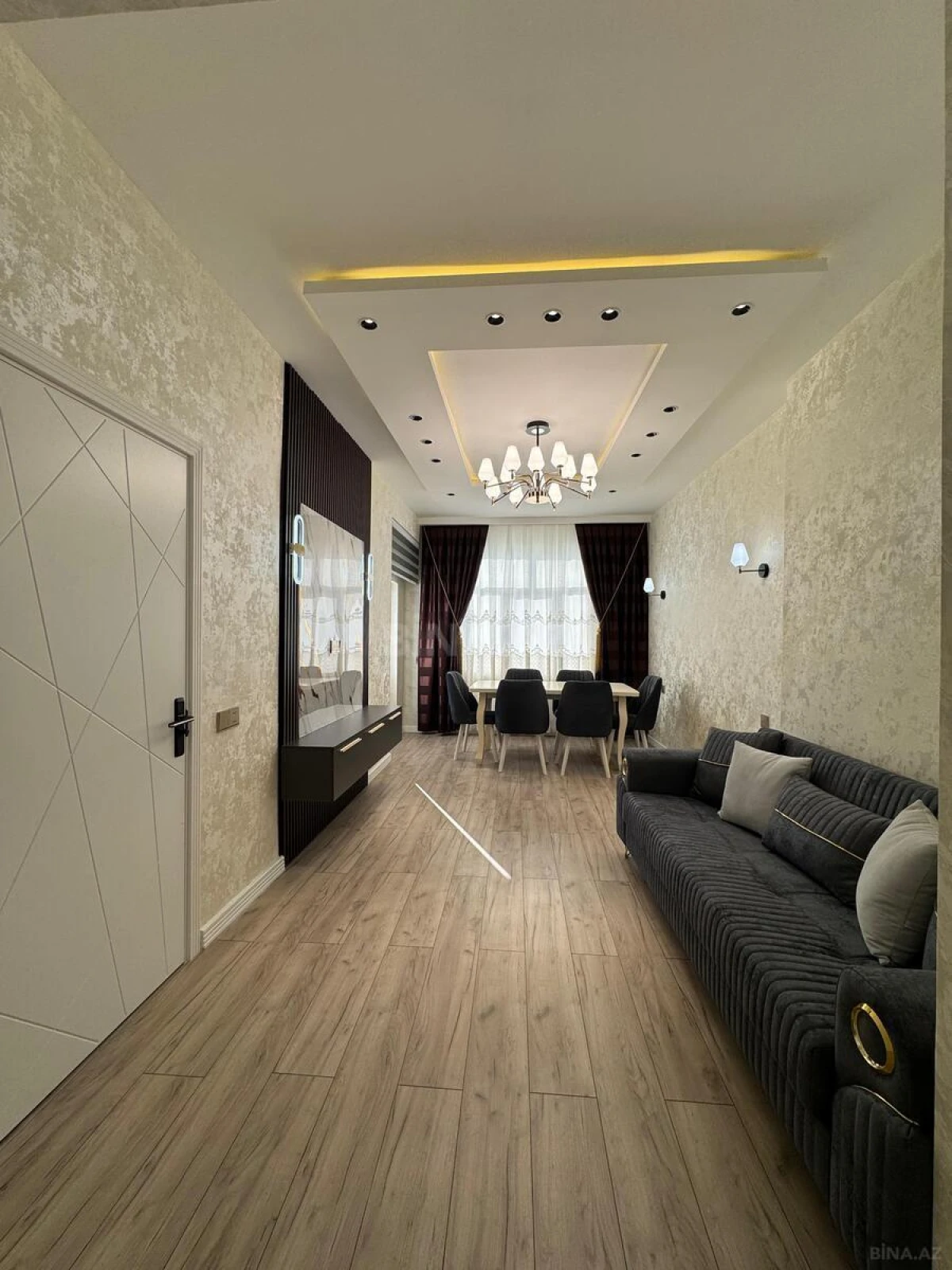 Satılır 2 otaqlı mənzil 85 m²