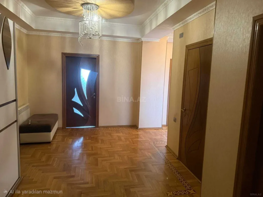Satılır 3 otaqlı mənzil 125 m²