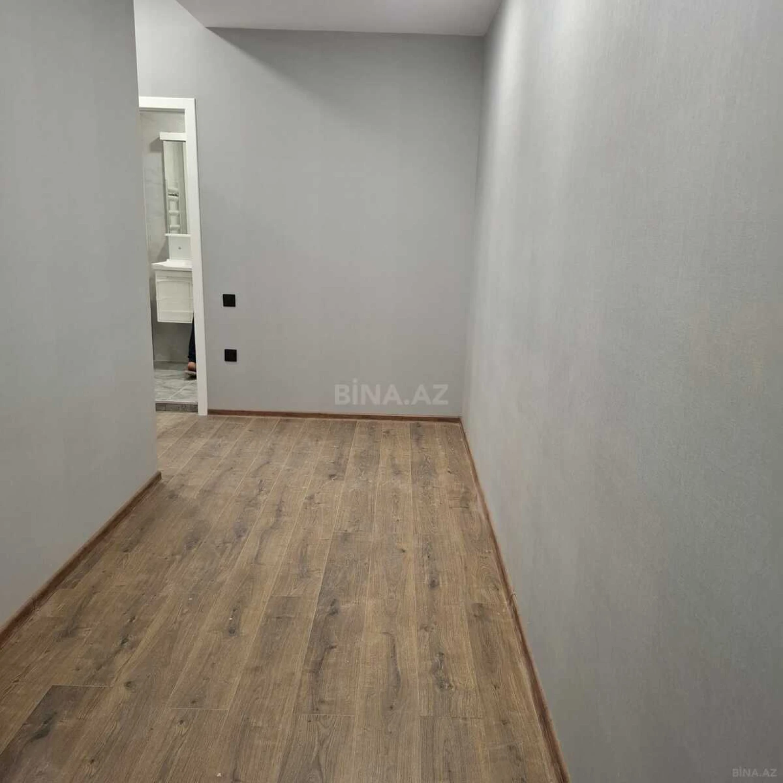 Satılır 2 otaqlı mənzil 90 m²