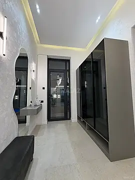 Kirayə verilir 4 otaqlı həyət evi 250 m²
