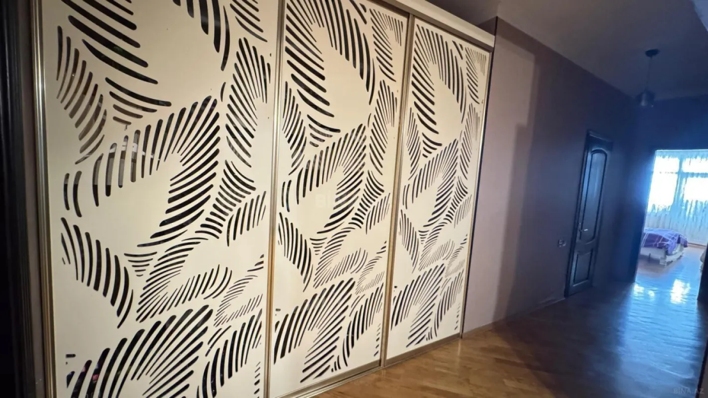 Kirayə verilir 3 otaqlı mənzil 104 m²