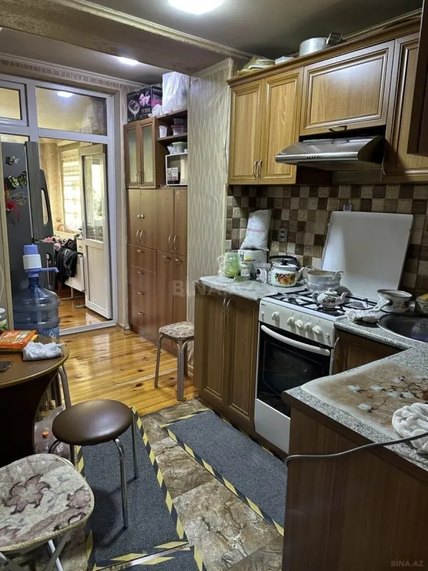 Satılır 3 otaqlı mənzil 57 m²