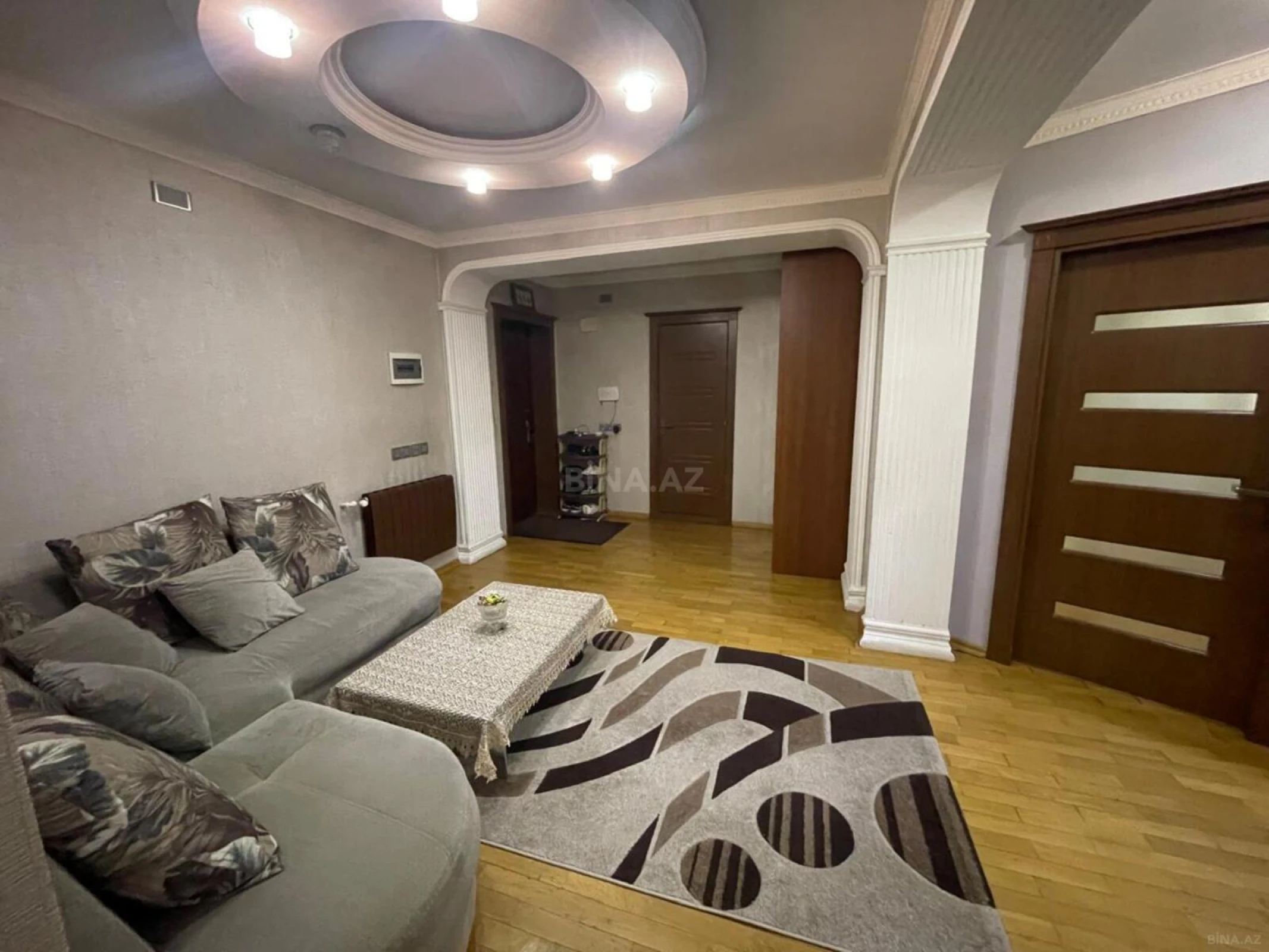 Satılır 3 otaqlı mənzil 103 m²