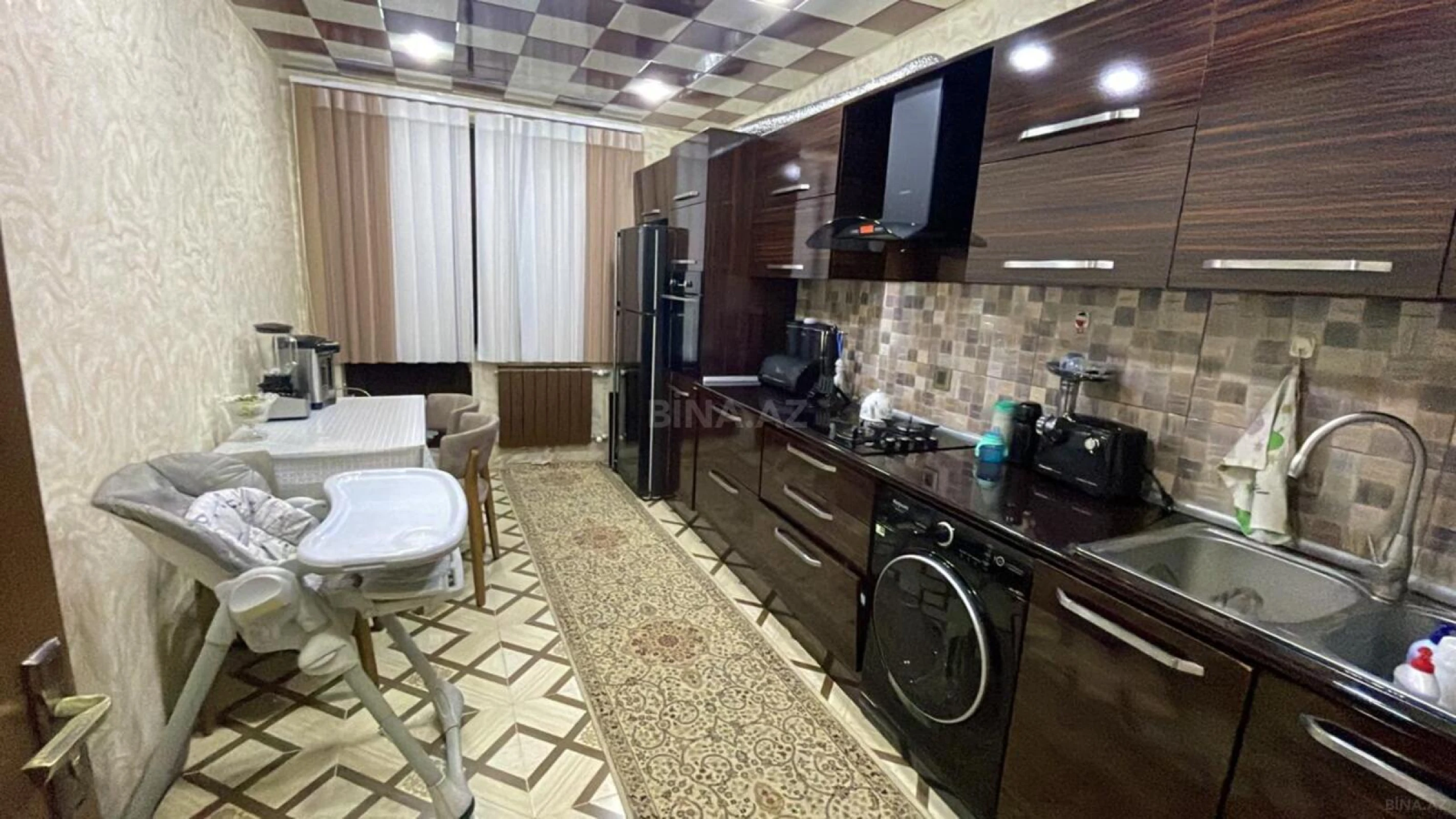 Satılır 3 otaqlı mənzil 103 m²